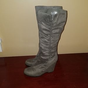 MIA Faux Suede knee high wedge boots Sz 7.5